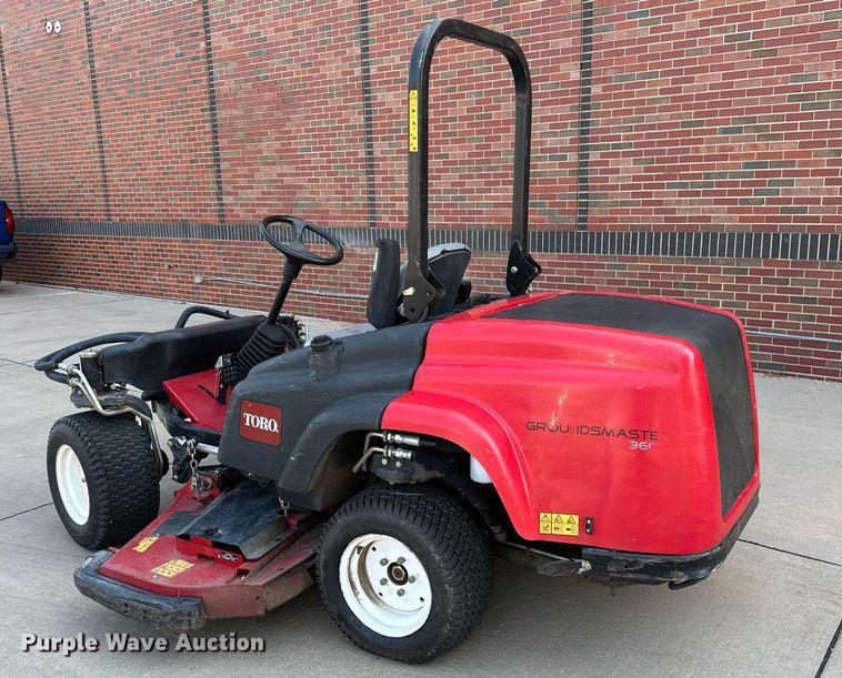image for item NF9194 2017 Toro Ground Master 360 31200  lawn mower
