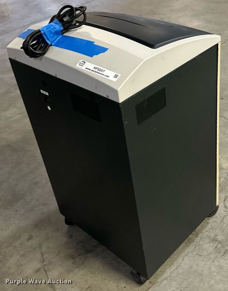 image for item NF9207 Fellowes Powershred C-420C paper shredder