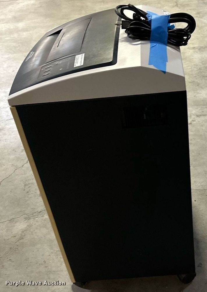 image for item NF9207 Fellowes Powershred C-420C paper shredder