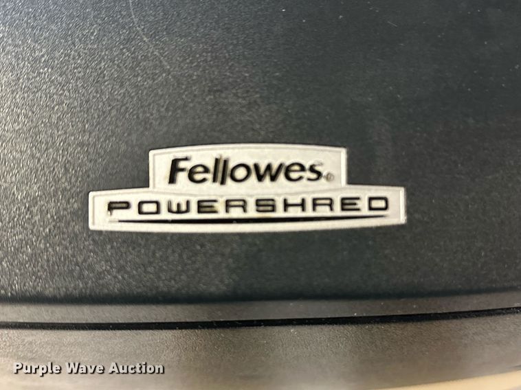 image for item NF9207 Fellowes Powershred C-420C paper shredder