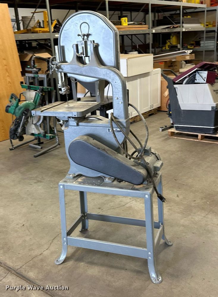 image for item NF9209 Delta 14  band saw