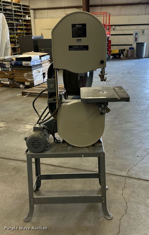 image for item NF9209 Delta 14  band saw