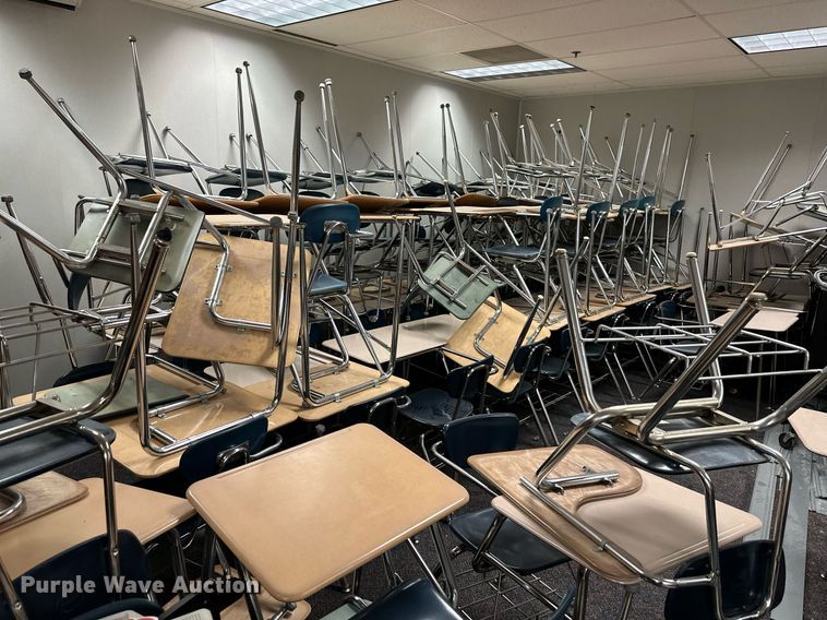 image for item NL9040 Desks