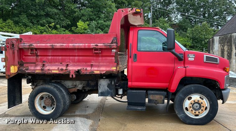 image for item NL9400 2009 GMC C7500  dump truck