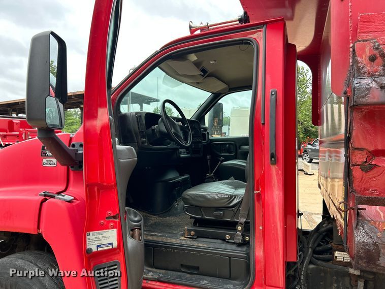 image for item NL9400 2009 GMC C7500  dump truck