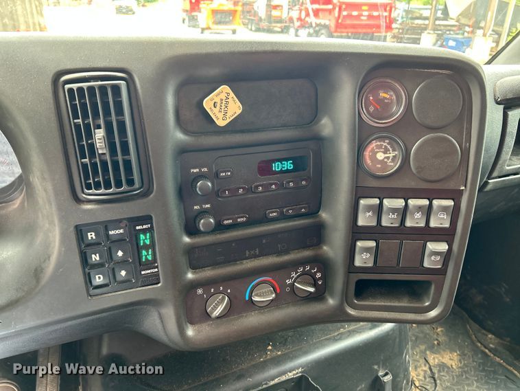 image for item NL9400 2009 GMC C7500  dump truck