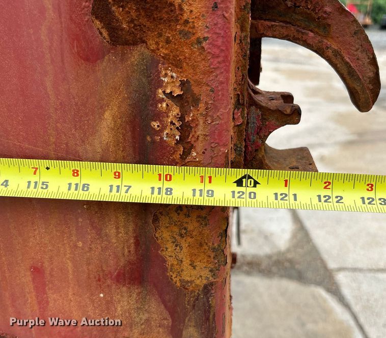 image for item NL9400 2009 GMC C7500  dump truck