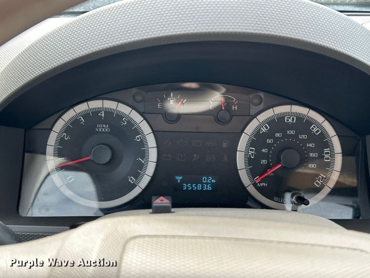 image for item NL9525 2008 Ford Escape  SUV