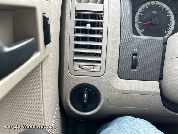 image for item NL9525 2008 Ford Escape  SUV