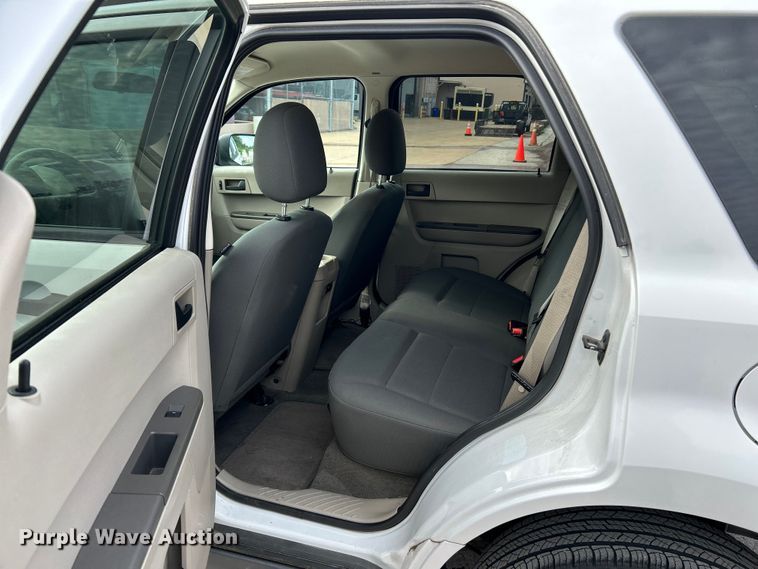 image for item NL9525 2008 Ford Escape  SUV