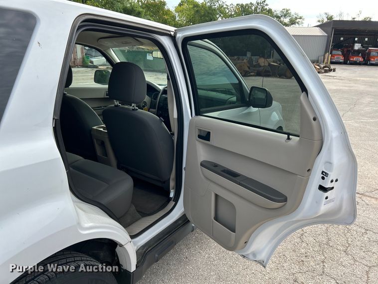 image for item NL9525 2008 Ford Escape  SUV