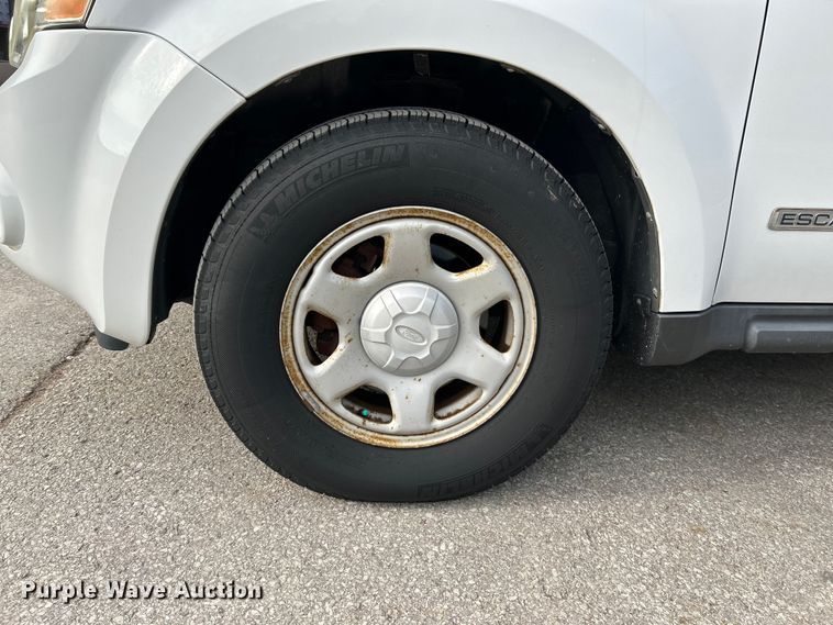 image for item NL9525 2008 Ford Escape  SUV