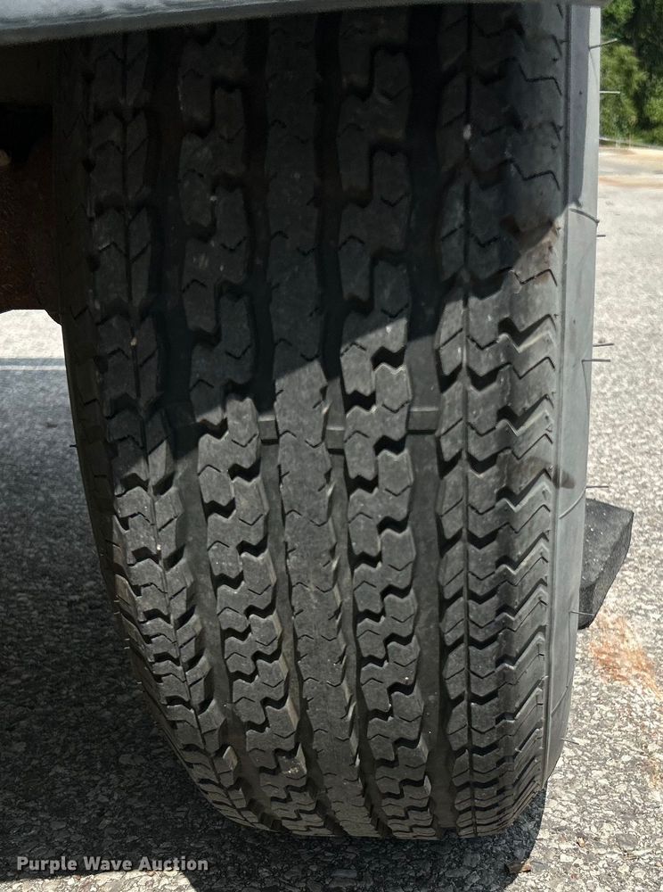 image for item NL9559 2007 Ingersoll Rand P185WJD  air compressor