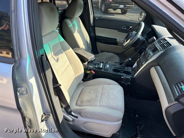 image for item NL9567 2011 Ford Explorer  SUV