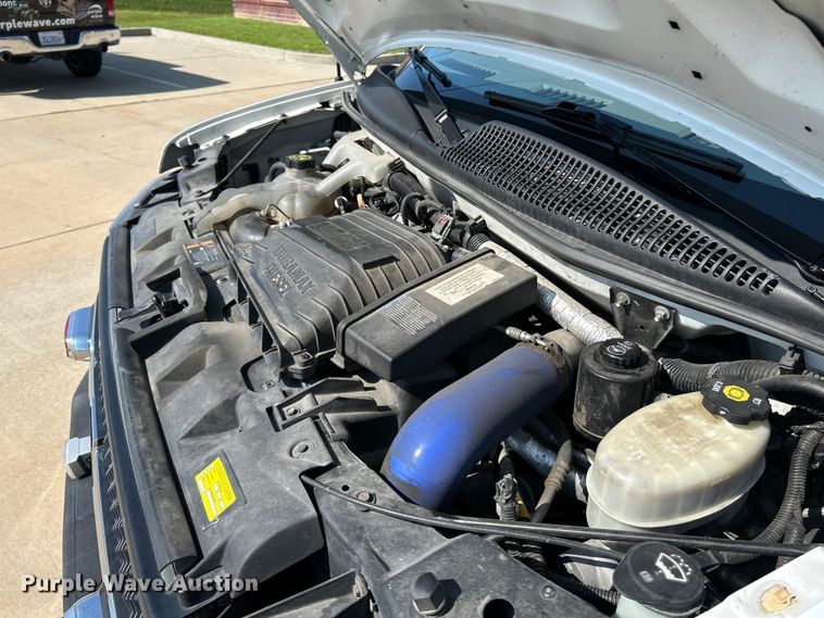 image for item NL9569 2014 Chevrolet Express 4500  ambulance