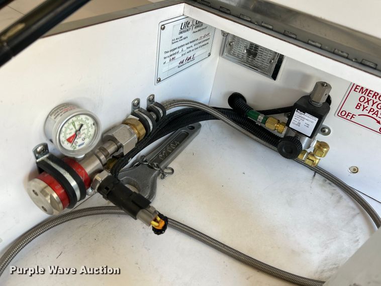 image for item NL9569 2014 Chevrolet Express 4500  ambulance