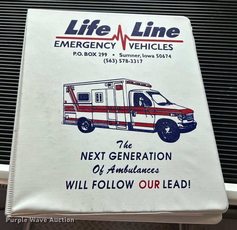 image for item NL9569 2014 Chevrolet Express 4500  ambulance