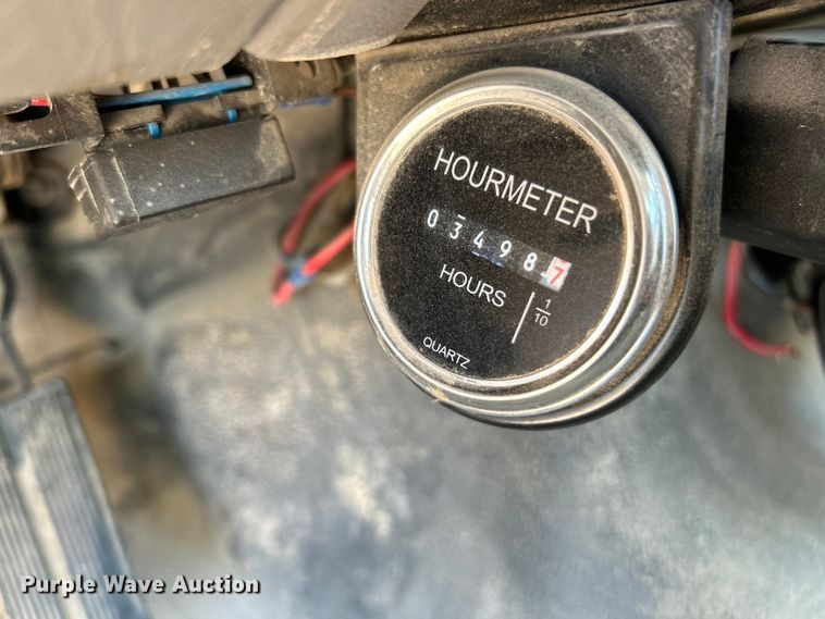 image for item NL9570 2000 Ford F750 XL Super Duty  bucket truck