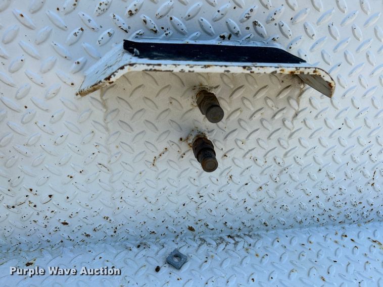 image for item NL9570 2000 Ford F750 XL Super Duty  bucket truck