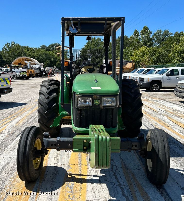 image for item NL9576 2008 John Deere 5325  tractor