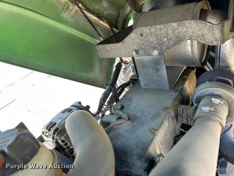 image for item NL9576 2008 John Deere 5325  tractor