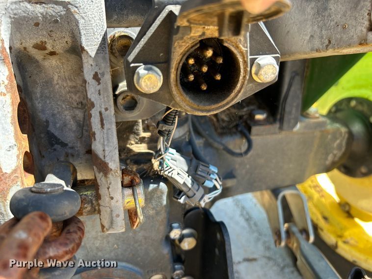 image for item NL9576 2008 John Deere 5325  tractor