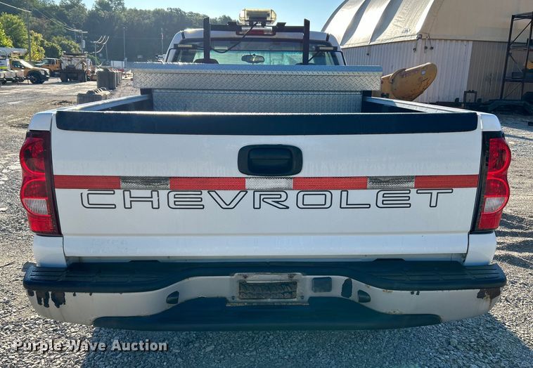image for item NL9577 2005 Chevrolet Silverado 1500  pickup truck