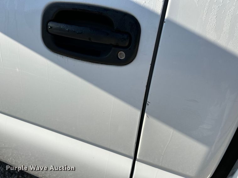 image for item NL9577 2005 Chevrolet Silverado 1500  pickup truck