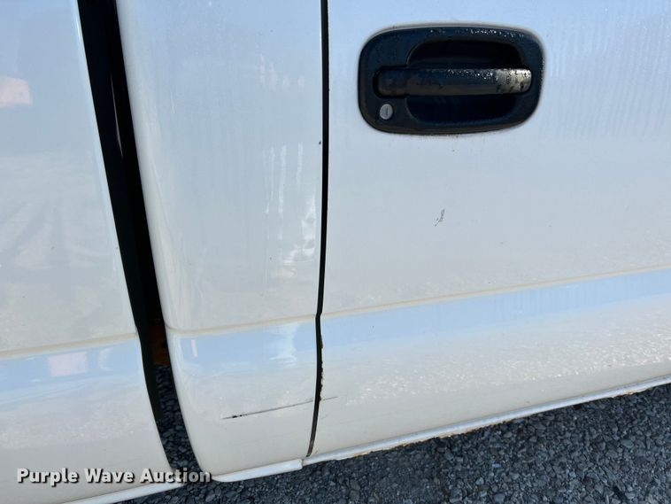 image for item NL9577 2005 Chevrolet Silverado 1500  pickup truck