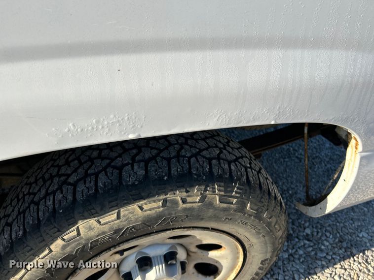 image for item NL9577 2005 Chevrolet Silverado 1500  pickup truck