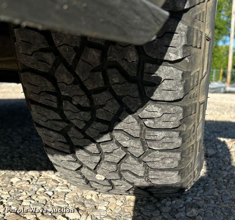 image for item NL9577 2005 Chevrolet Silverado 1500  pickup truck