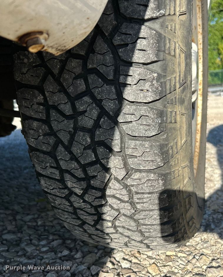 image for item NL9577 2005 Chevrolet Silverado 1500  pickup truck