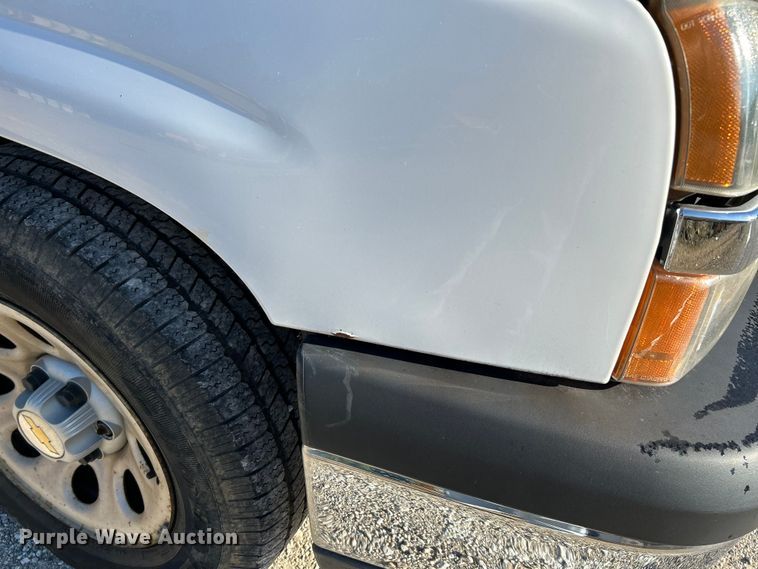 image for item NL9578 2005 Chevrolet Silverado 1500  pickup truck