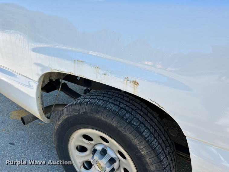 image for item NL9578 2005 Chevrolet Silverado 1500  pickup truck