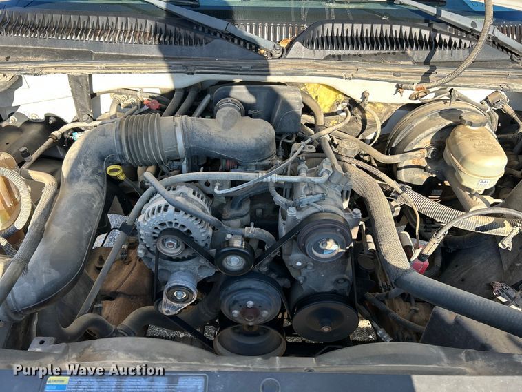 image for item NL9578 2005 Chevrolet Silverado 1500  pickup truck