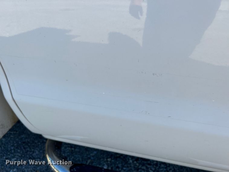 image for item NL9579 2015 Chevrolet Silverado 2500HD  Double Cab utility bed pickup truck