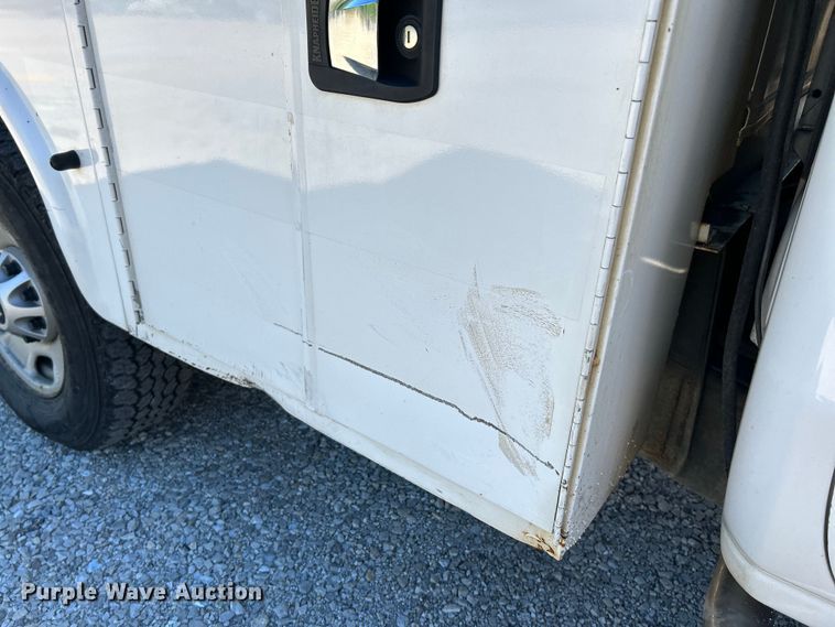 image for item NL9579 2015 Chevrolet Silverado 2500HD  Double Cab utility bed pickup truck