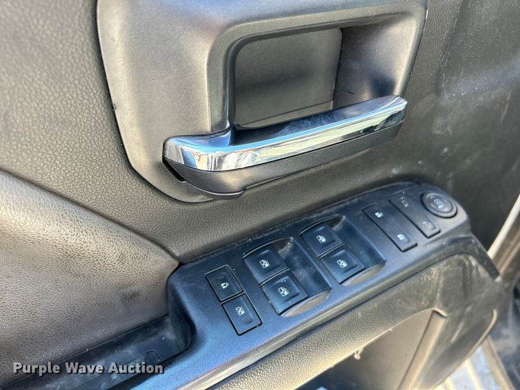 image for item NL9579 2015 Chevrolet Silverado 2500HD  Double Cab utility bed pickup truck