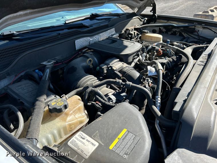 image for item NL9579 2015 Chevrolet Silverado 2500HD  Double Cab utility bed pickup truck