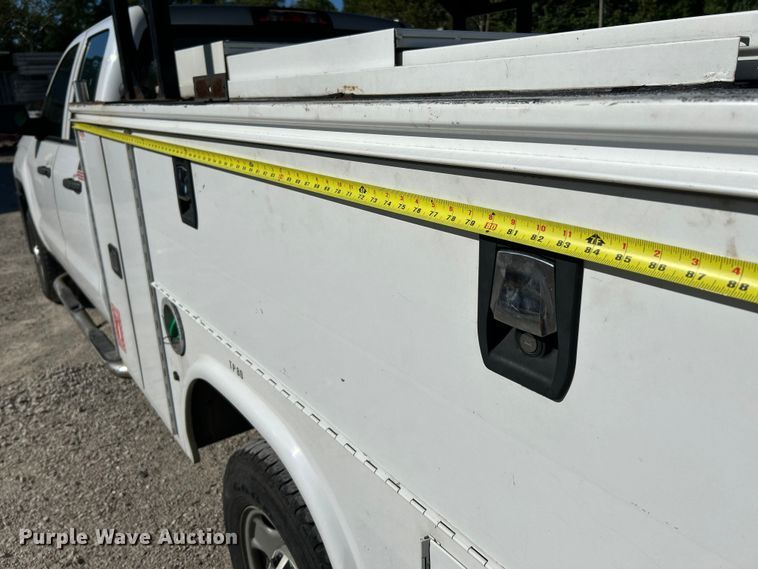 image for item NL9579 2015 Chevrolet Silverado 2500HD  Double Cab utility bed pickup truck