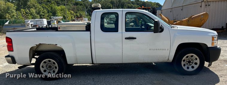 image for item NL9580 2008 Chevrolet Silverado 1500  Ext. Cab pickup truck