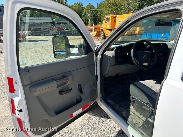 image for item NL9580 2008 Chevrolet Silverado 1500  Ext. Cab pickup truck