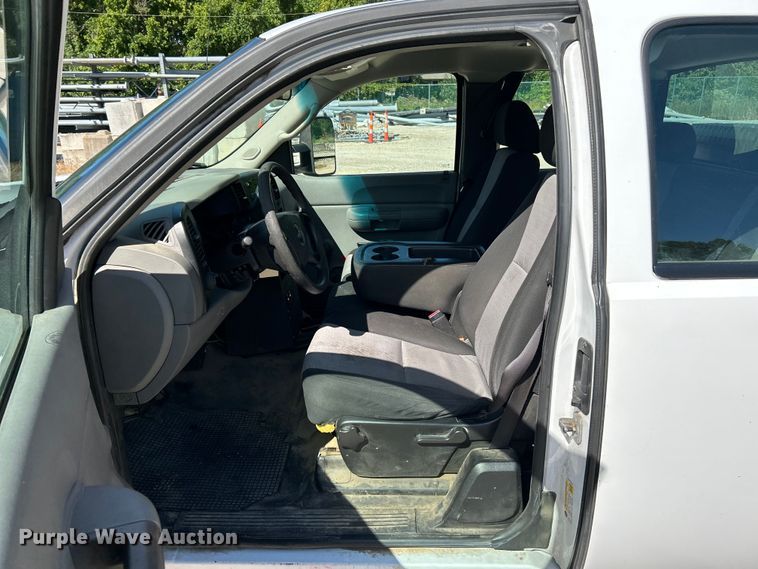 image for item NL9580 2008 Chevrolet Silverado 1500  Ext. Cab pickup truck