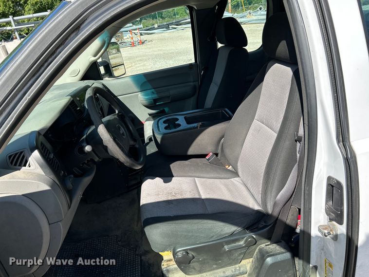 image for item NL9580 2008 Chevrolet Silverado 1500  Ext. Cab pickup truck