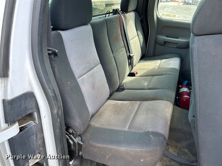 image for item NL9580 2008 Chevrolet Silverado 1500  Ext. Cab pickup truck