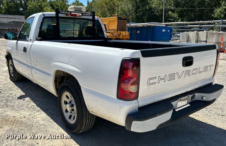 image for item NL9581 2005 Chevrolet Silverado 1500  pickup truck