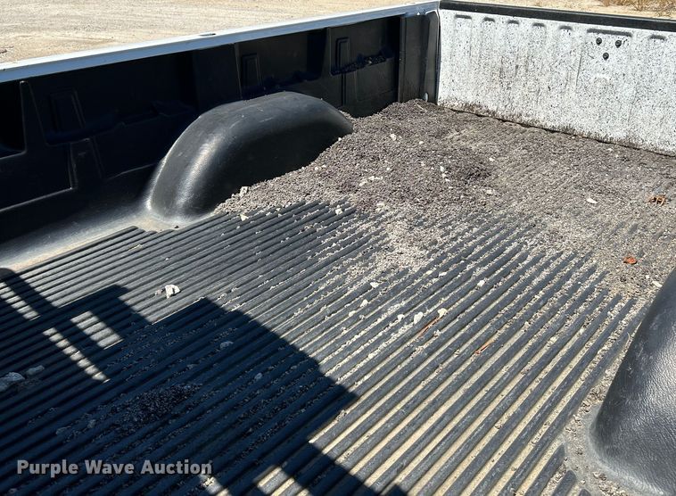 image for item NL9581 2005 Chevrolet Silverado 1500  pickup truck