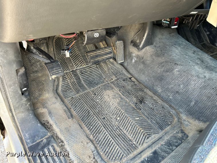 image for item NL9581 2005 Chevrolet Silverado 1500  pickup truck