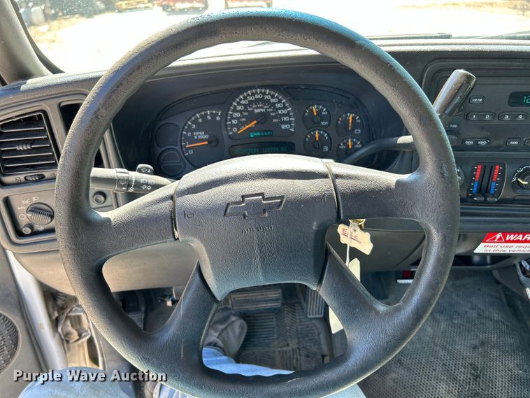 image for item NL9581 2005 Chevrolet Silverado 1500  pickup truck