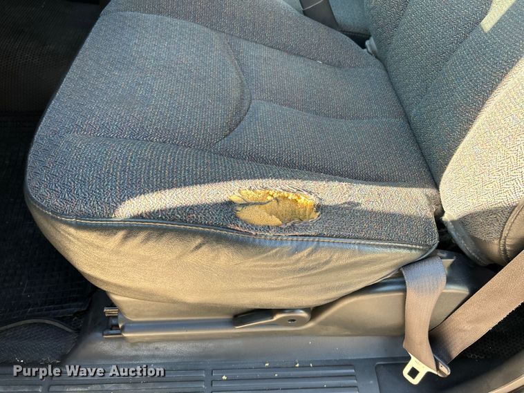 image for item NL9582 2005 Chevrolet Silverado 1500  pickup truck